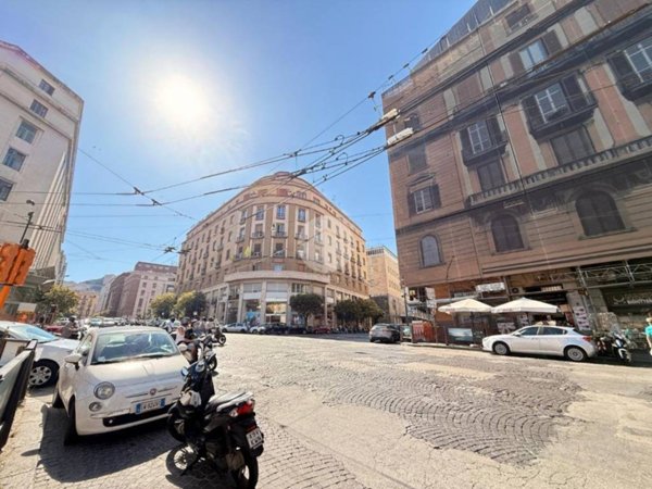 negozio in vendita a Napoli