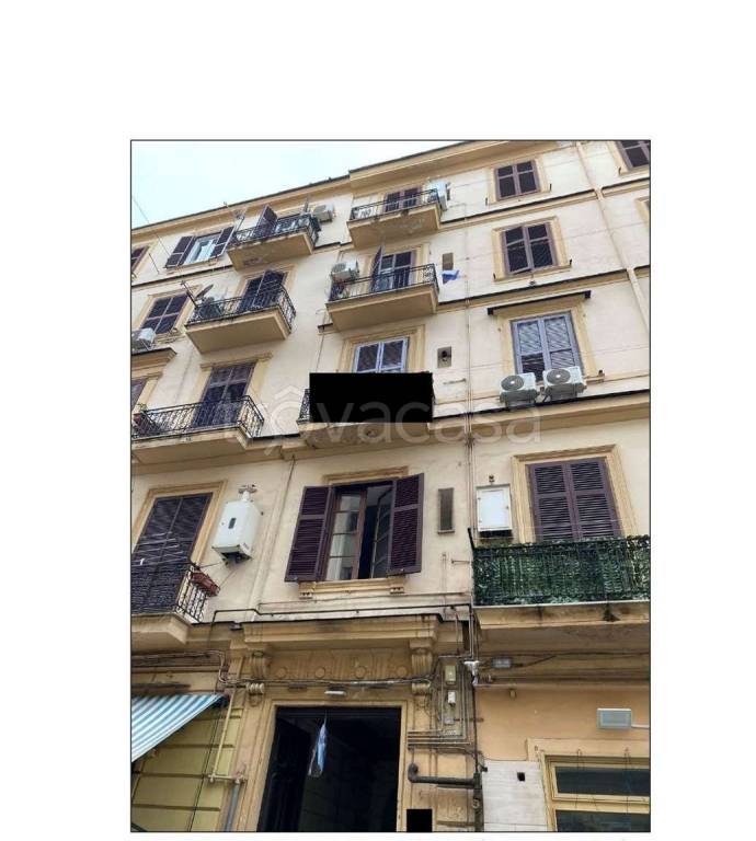 appartamento in vendita a Napoli