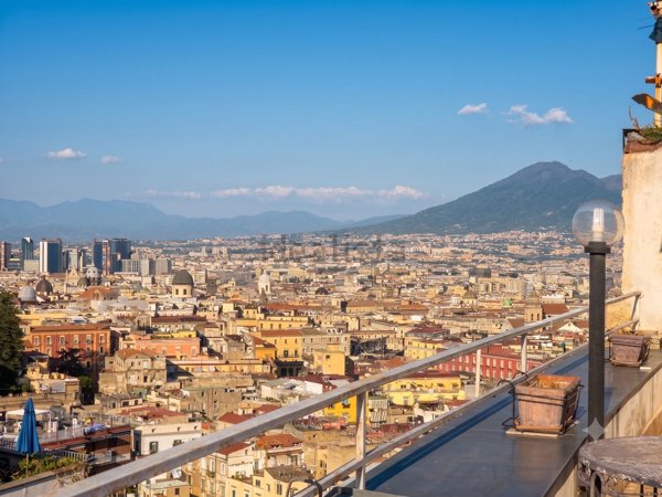 appartamento in vendita a Napoli