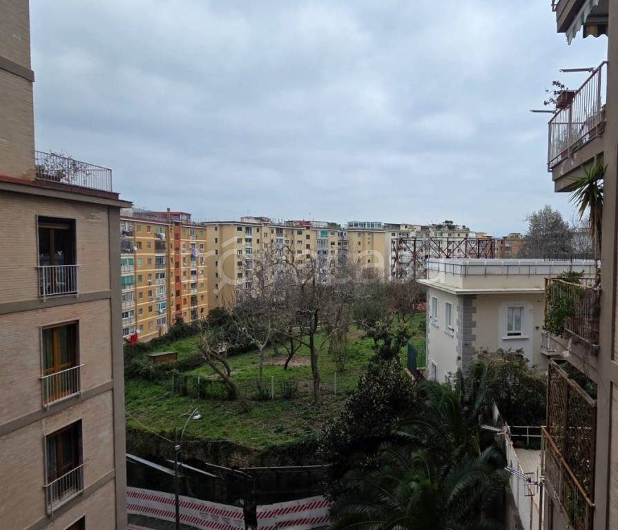 appartamento in vendita a Napoli in zona Vomero