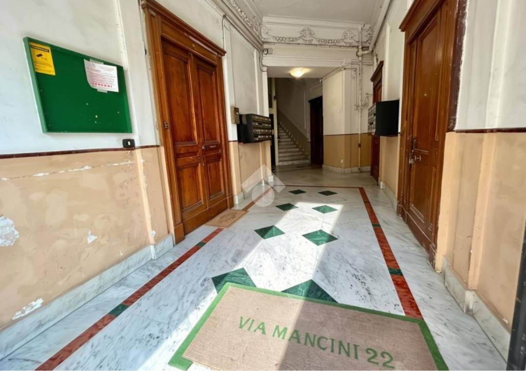 appartamento in vendita a Napoli in zona Vomero