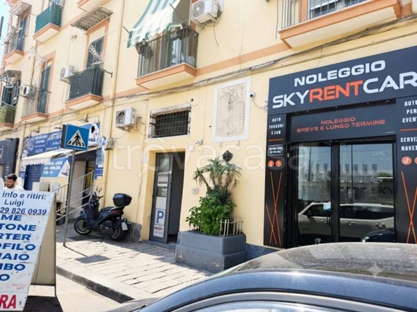 ufficio in vendita a Napoli in zona Poggioreale