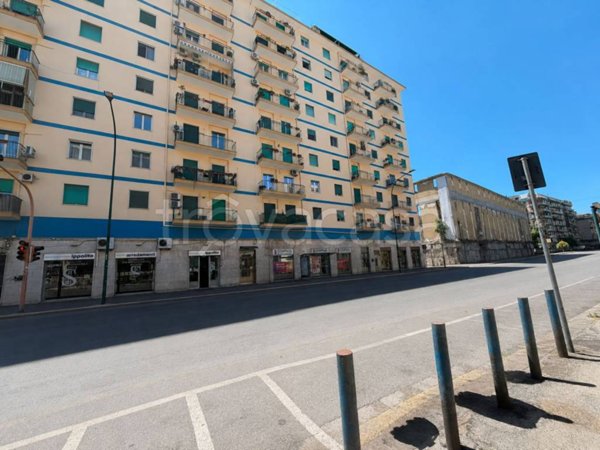 appartamento in vendita a Napoli in zona Fuorigrotta