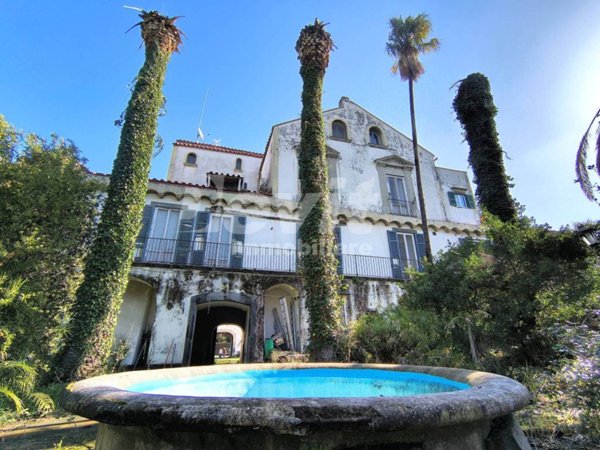 casa indipendente in vendita a Napoli in zona Ponticelli
