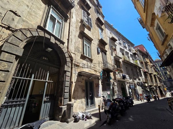 appartamento in vendita a Napoli