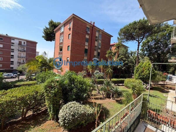 appartamento in vendita a Napoli in zona Posillipo