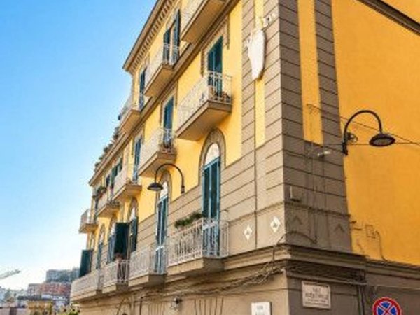 appartamento in vendita a Napoli in zona San Ferdinando