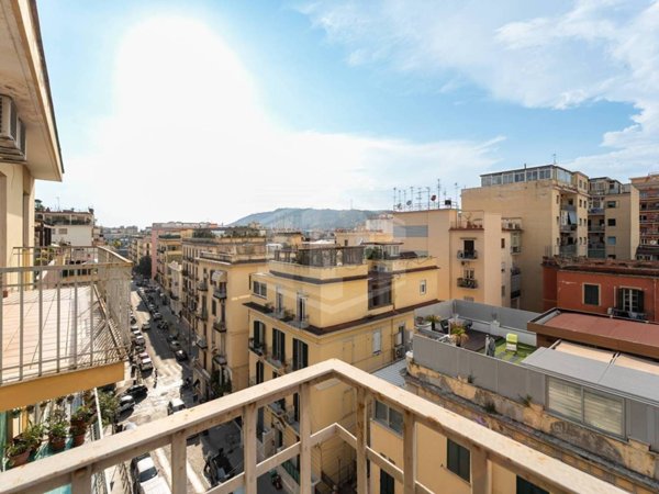 appartamento in vendita a Napoli in zona Vomero