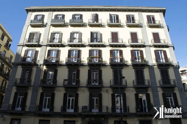 appartamento in vendita a Napoli in zona San Ferdinando