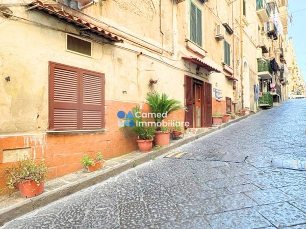 appartamento in vendita a Napoli
