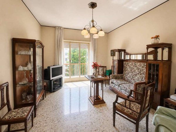 appartamento in vendita a Napoli in zona Arenella