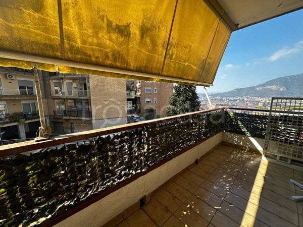 appartamento in vendita a Napoli in zona Posillipo