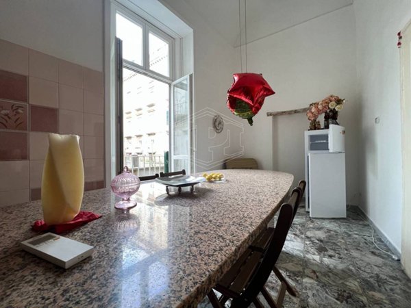 appartamento in vendita a Napoli in zona Montecalvario