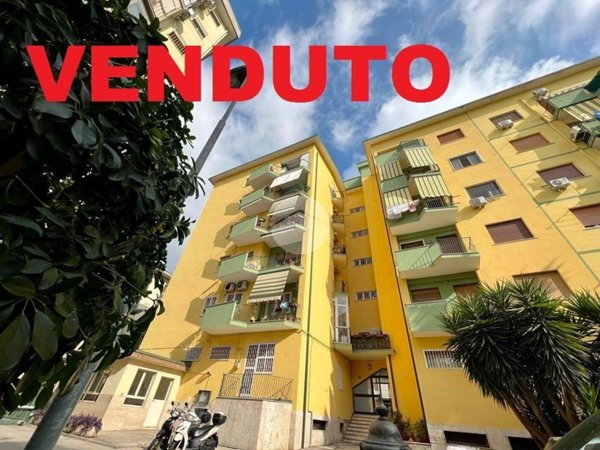 appartamento in vendita a Napoli in zona Fuorigrotta