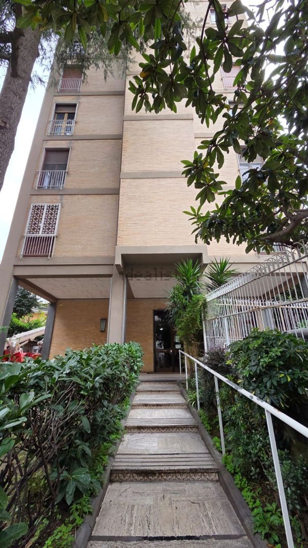 appartamento in vendita a Napoli in zona Vomero