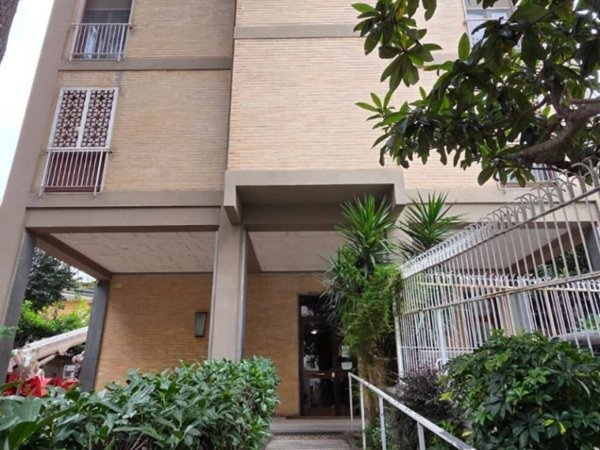 appartamento in vendita a Napoli in zona Arenella