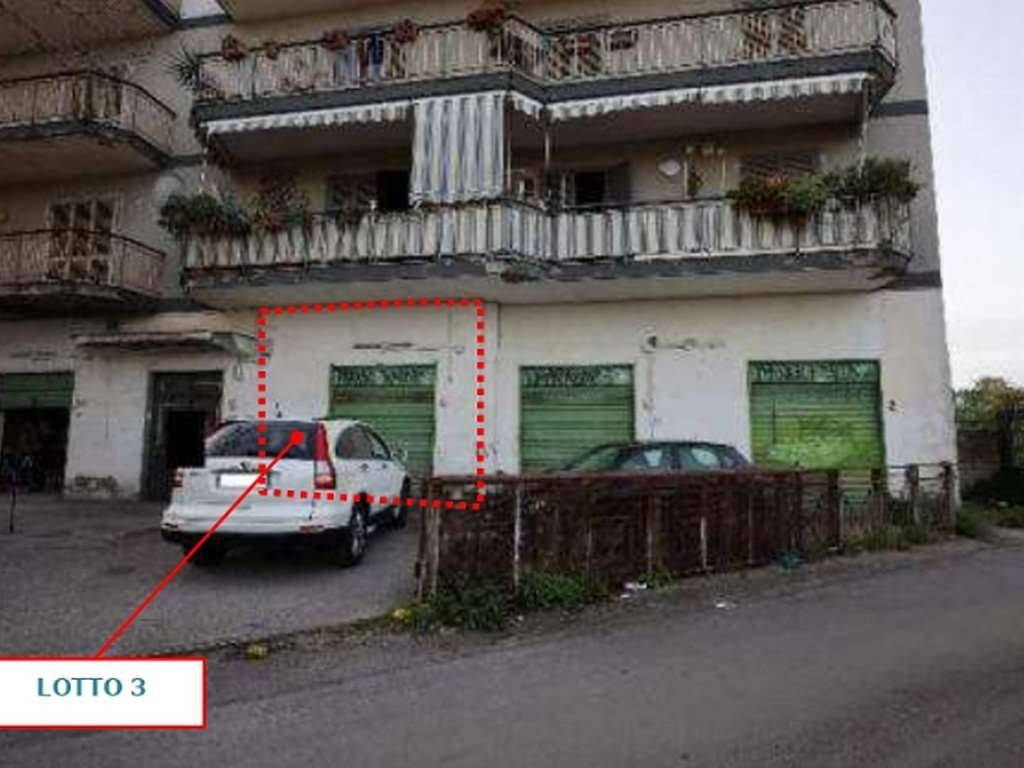 appartamento in vendita a Napoli in zona Secondigliano
