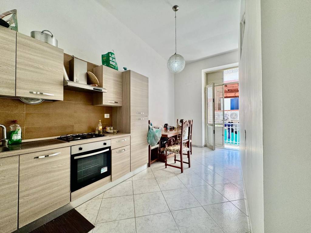 appartamento in vendita a Napoli