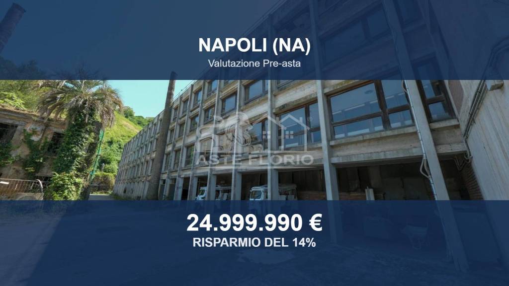 negozio in vendita a Napoli in zona Bagnoli