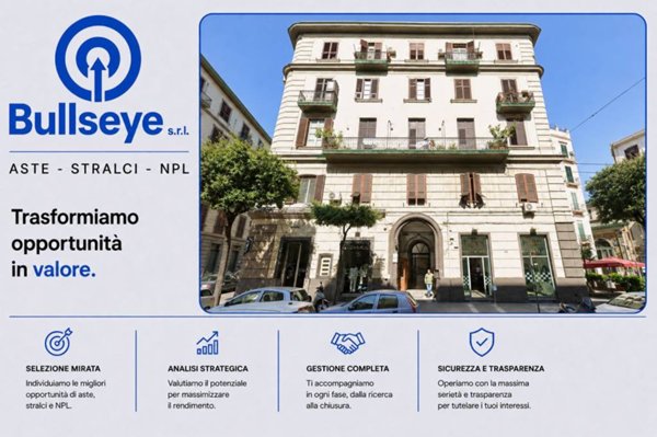 appartamento in vendita a Napoli in zona Pendino / San Giuseppe