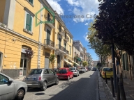 locale commerciale in vendita a Napoli in zona Mercato