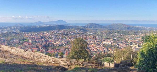 appartamento in vendita a Napoli in zona Camaldoli