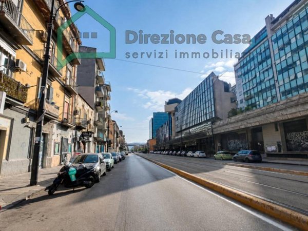 appartamento in vendita a Napoli in zona Poggioreale