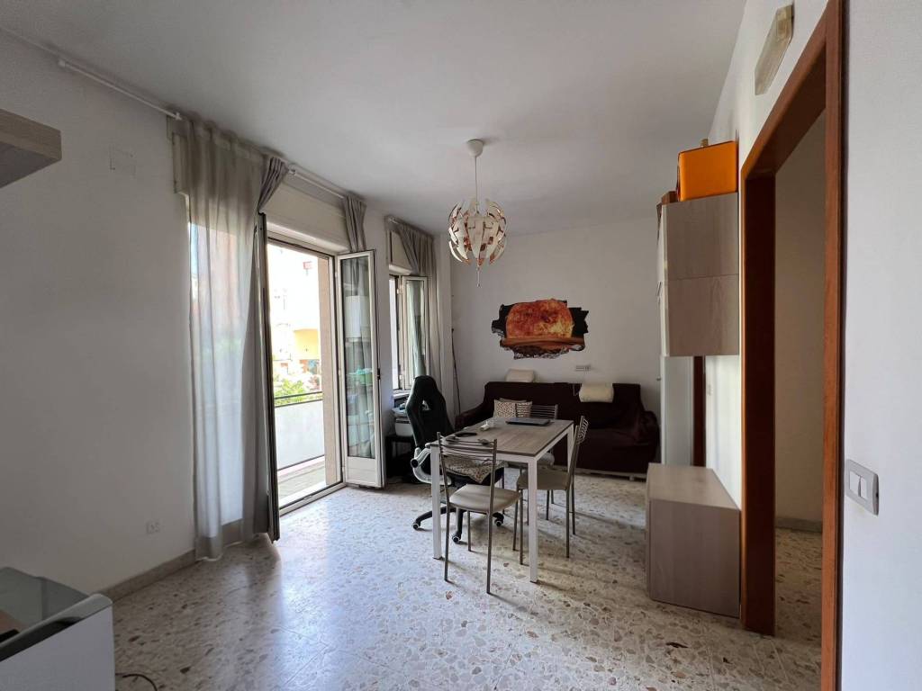 appartamento in vendita a Napoli in zona Arenella