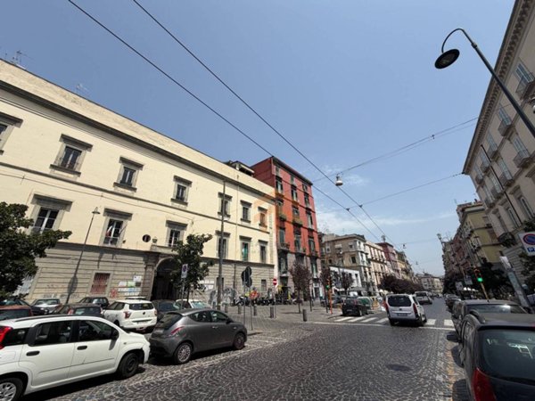 appartamento in vendita a Napoli in zona Pendino / San Giuseppe