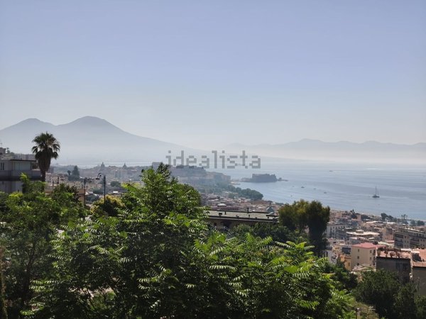 appartamento in vendita a Napoli in zona Vomero