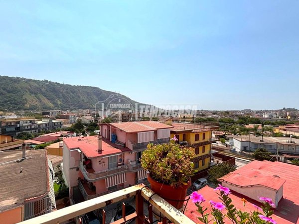 appartamento in vendita a Napoli in zona Pianura