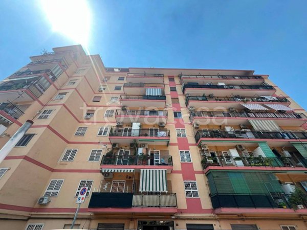 appartamento in vendita a Napoli in zona Fuorigrotta