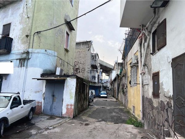 appartamento in vendita a Napoli in zona Poggioreale