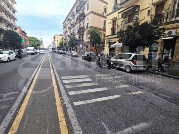 appartamento in vendita a Napoli in zona Vicaria