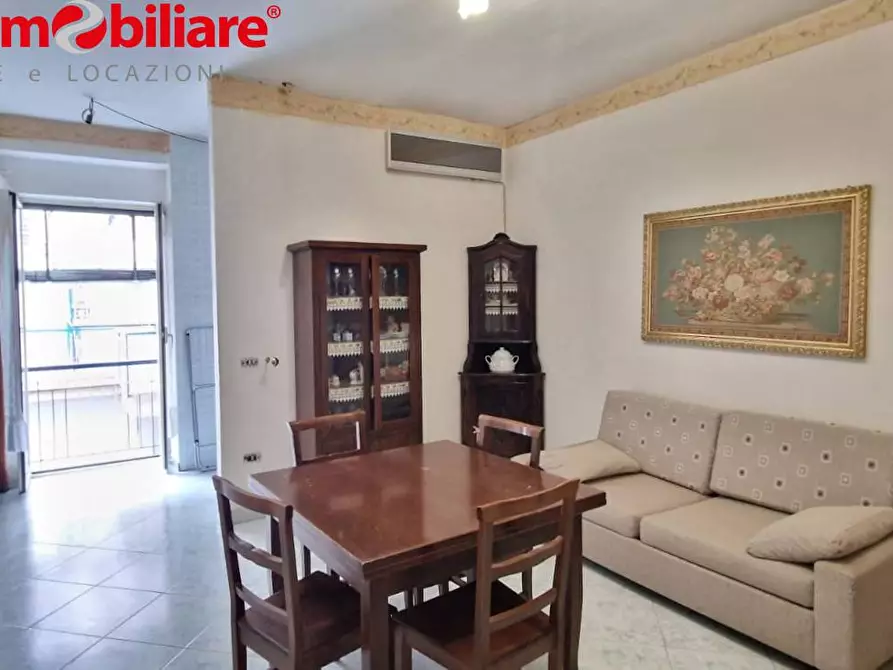 appartamento in vendita a Napoli in zona San Carlo all'Arena