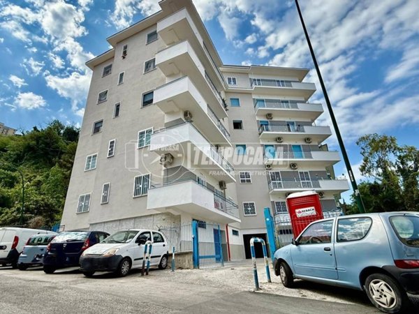 appartamento in vendita a Napoli in zona Fuorigrotta