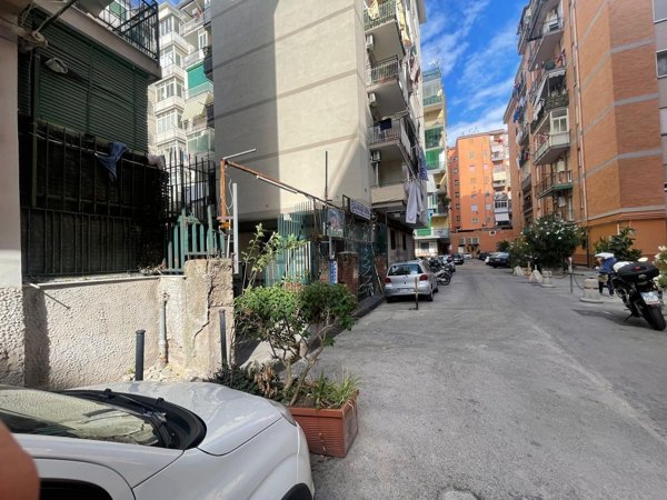 appartamento in vendita a Napoli