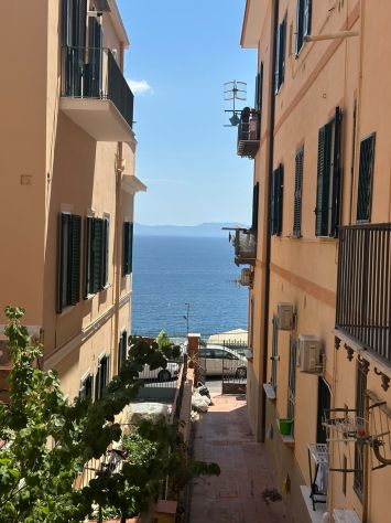 appartamento in vendita a Napoli in zona Posillipo