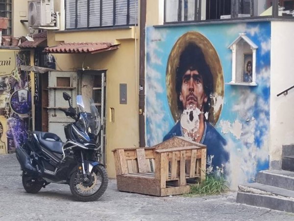 appartamento in vendita a Napoli