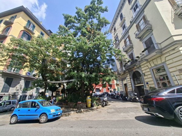monolocale in vendita a Napoli in zona Vomero