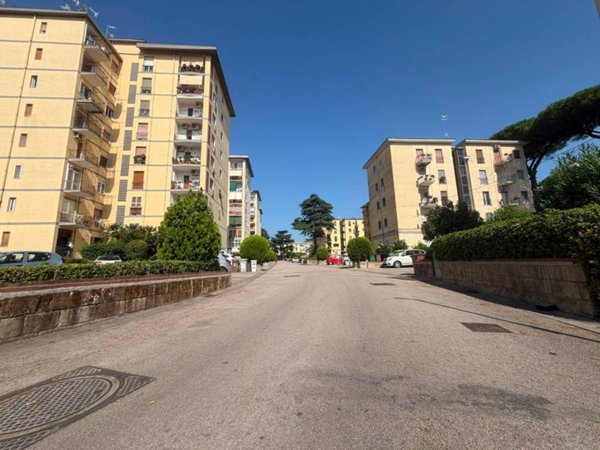 appartamento in vendita a Napoli in zona Capodimonte / Colli Aminei