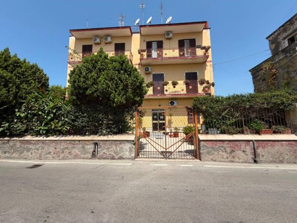 appartamento in vendita a Napoli in zona San Giovanni a Teduccio