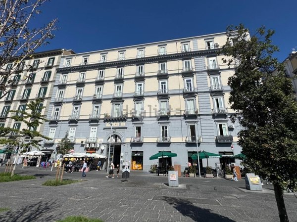 appartamento in vendita a Napoli in zona San Lorenzo