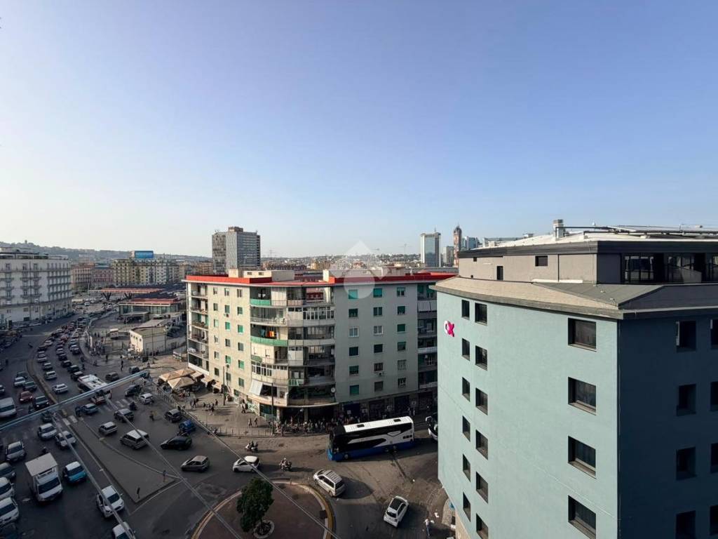 appartamento in vendita a Napoli in zona Mercato