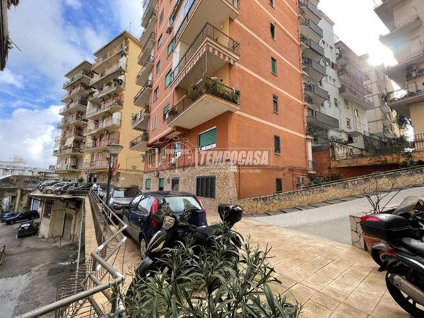 appartamento in vendita a Napoli in zona Arenella