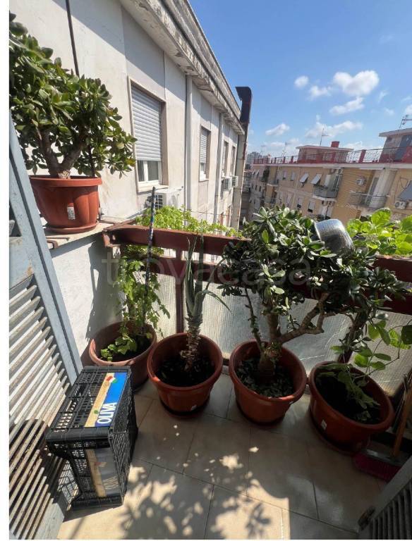 appartamento in vendita a Napoli in zona Zona Industriale-Ferrovia