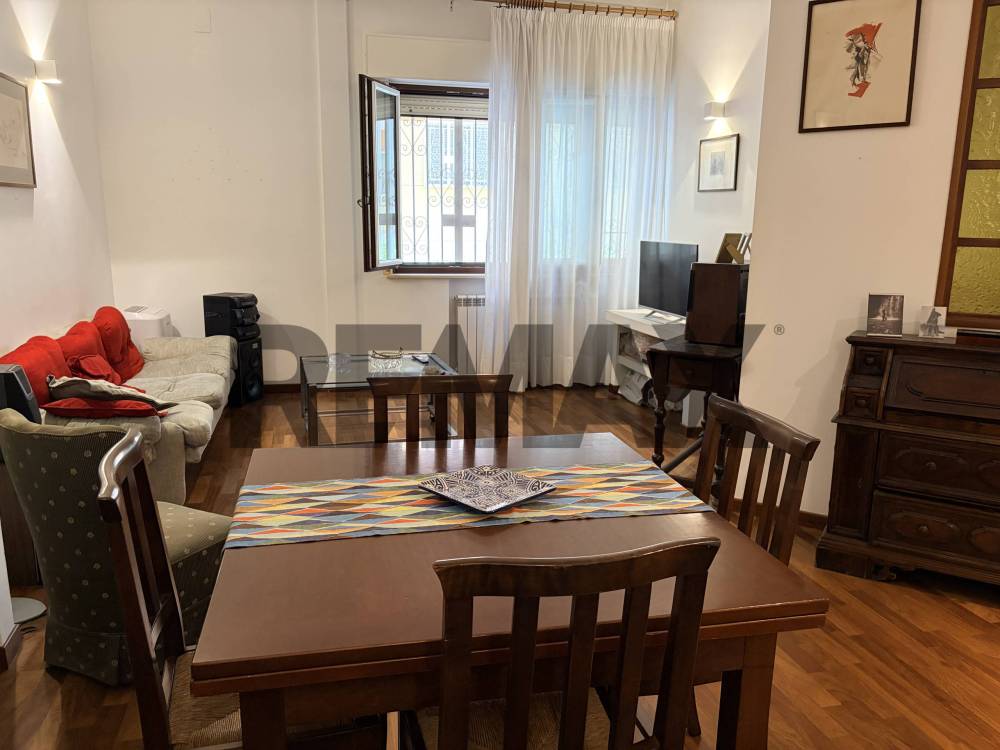 appartamento in vendita a Napoli in zona Vomero