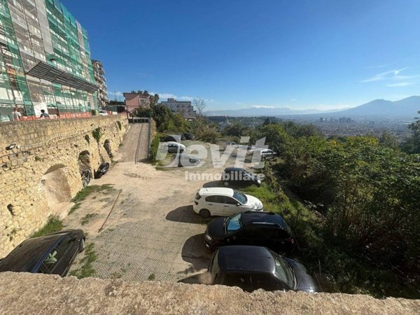 appartamento in vendita a Napoli in zona Arenella
