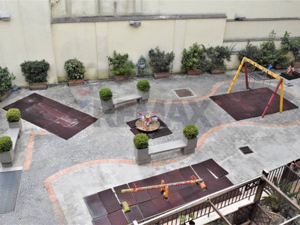 appartamento in vendita a Napoli