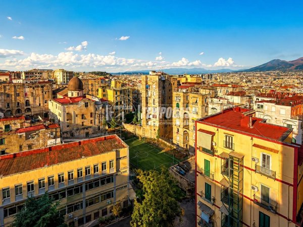 appartamento in vendita a Napoli in zona Arenella